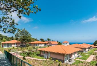Pestana Quinta do Arco Nature & Rose Garden Hotel allows 18 year olds to book a room
