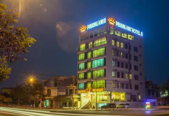Phuong Anh 2 Hotel allows 18 year olds to book a room