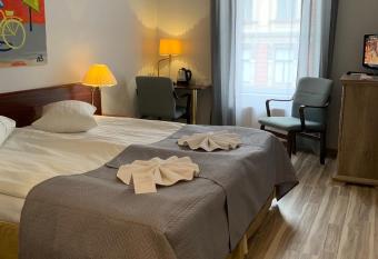 A1 Hotel Riga City Center allows 18 year olds to book a room