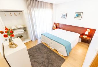 Apartamento Mar & Sol has Balcony rooms