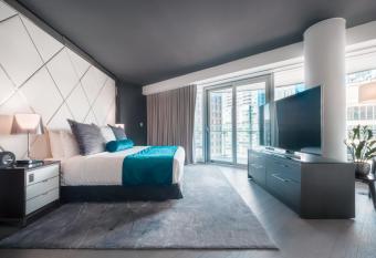 Paradox Vancouver has rooms with a private hot tub