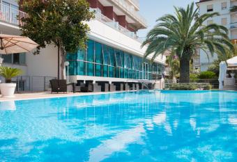 Hotel Haus Charlotte has Balcony rooms