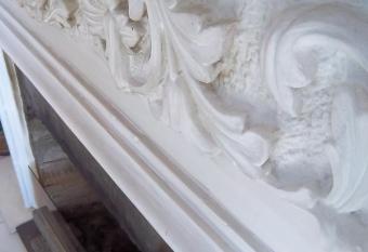 Luxury apartment - Fort Chambray has rooms with a private hot tub