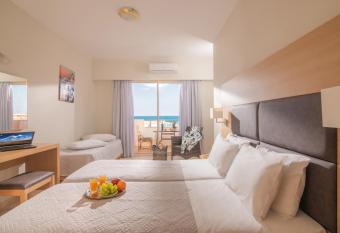 Pleasure Beach Hotel has Balcony rooms