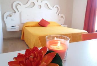 Tesori del Salento has Balcony rooms