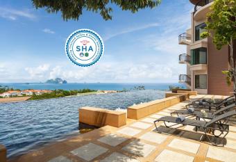 Avani Ao Nang Cliff Krabi Resort allows 18 year olds to book a room