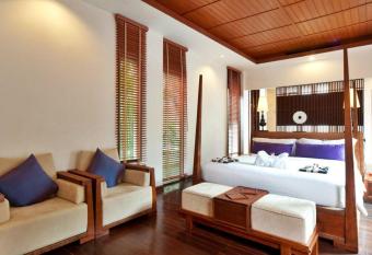 The Sarann - SHA Extra Plus has Balcony rooms