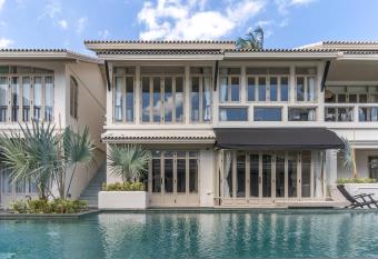 B House Samui has Balcony rooms