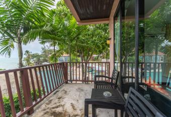 Merit Resort Samui has Balcony rooms