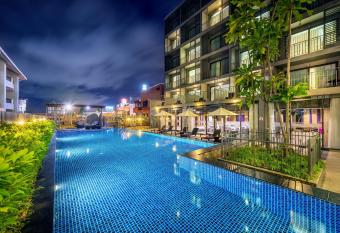 PLAAI Prime Hotel Rayong SHA Extra Plus has Balcony rooms