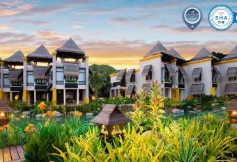 Paradox Resort Phuket - SHA Plus allows 18 year olds to book a room