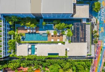 Nap Patong has Balcony rooms