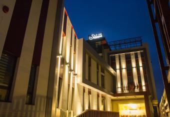 Salis Hotel & Medical Spa has Balcony rooms