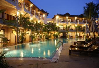 Fanari Khaolak Resort - Courtyard SHA Extra Plus has Balcony rooms