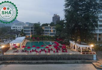 Chom View Hotel, Hua Hin has Balcony rooms