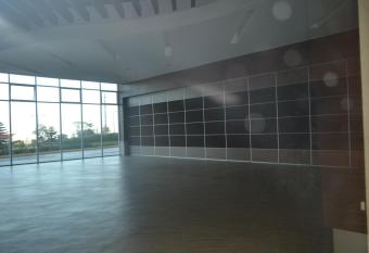 Wind Residences Tagaytay City has Balcony rooms