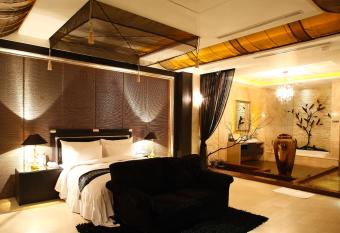 Dryad Motel has Balcony rooms