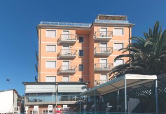 Hotel Bixio has Balcony rooms