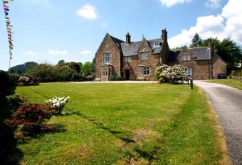 Rudha-na-Craige allows 18 year olds to book a room