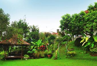 Villa Buenavista Puncak has Balcony rooms
