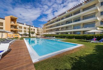 Laguna Resort - Vilamoura has Balcony rooms
