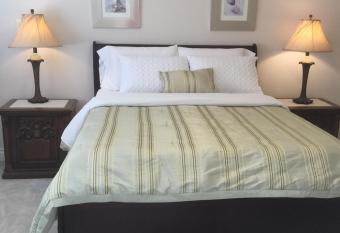 Vancouver Pacific Guest House allows 18 year olds to book a room