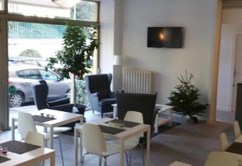 Hotel De Belgique    Menton allows 18 year olds to book a room