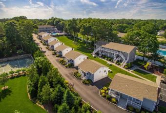 Colonial Shores Resort has Balcony rooms