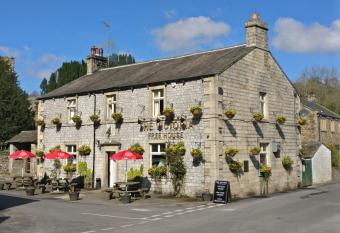 The Victoria allows 18 year olds to book a room