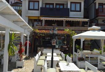 Stankoff Hotel has Balcony rooms