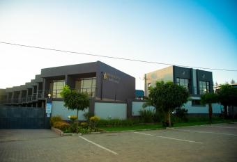 Mahlakapese Guest Lodge has Balcony rooms