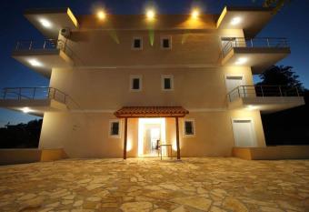 Hotel Afrodite has Smoking/Balcony rooms