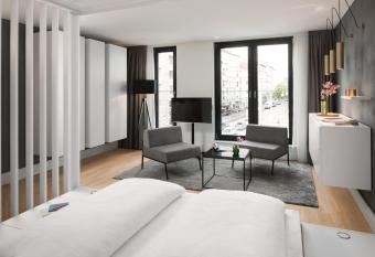 AMANO HOME Apartments has Balcony rooms