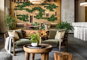 1 Hotel Toronto has Balcony rooms