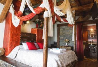 Orgullo Rural has Balcony rooms