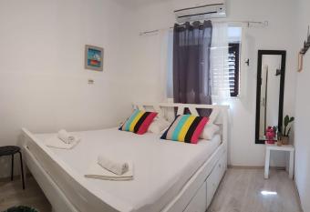 White Rabbit Hostel has Balcony rooms