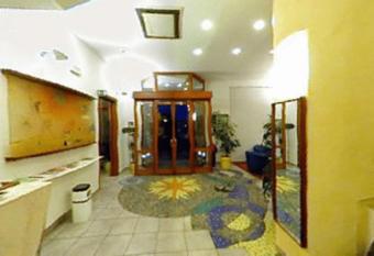 Albergo Fiorenza allows 18 year olds to book a room