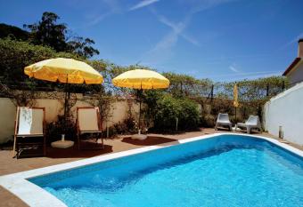 Casa de Atalaia has Balcony rooms