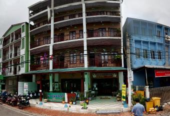 Mixay Paradise Hotel has Balcony rooms