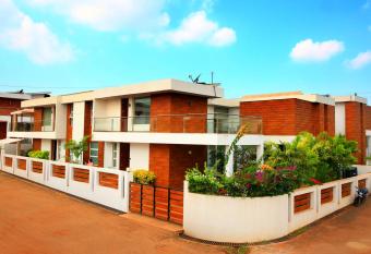 Luxe Loft allows 18 year olds to book a room