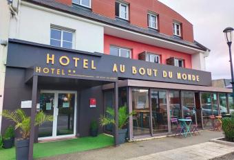 Hotel Au Bout Du Monde has Balcony rooms