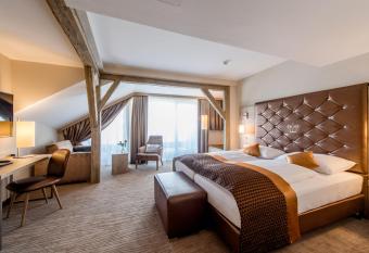 Hotel Krone has Balcony rooms