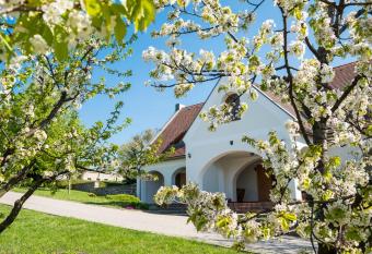 Figula Vend  gh  z has Balcony rooms