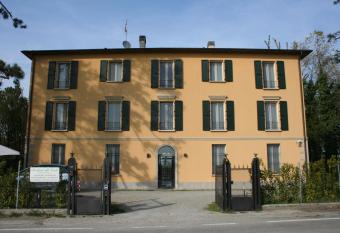 Residence Alle Scuole Country House has Balcony rooms
