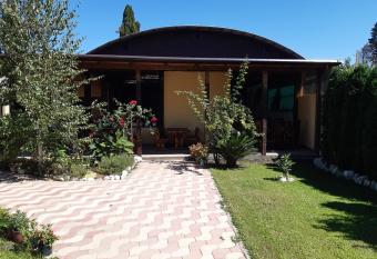 Guest House Eleonora has Balcony rooms