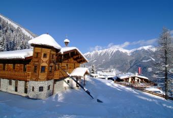 MONDI Schiefe Alm Gastein has Balcony rooms