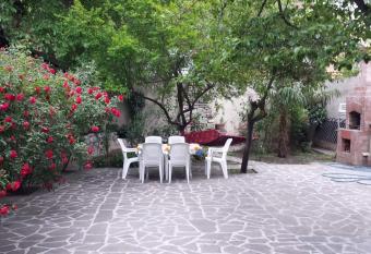 Natali Apartment has Balcony rooms