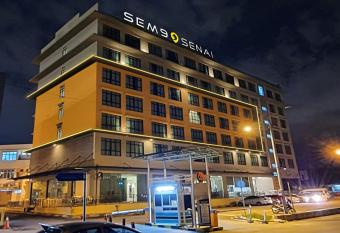 SEM9 Senai  allows 18 year olds to book a room