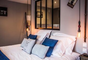 Home Sweet Home allows 18 year olds to book a room