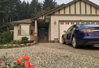 Hope Springs Eternal Bed and Breakfast allows 18 year olds to book a room